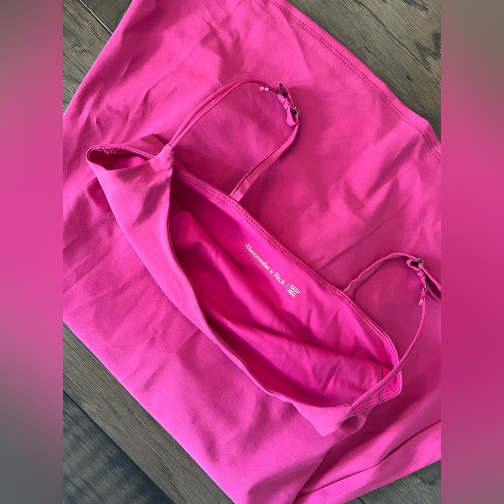 NWOT Abercrombie traveler dress